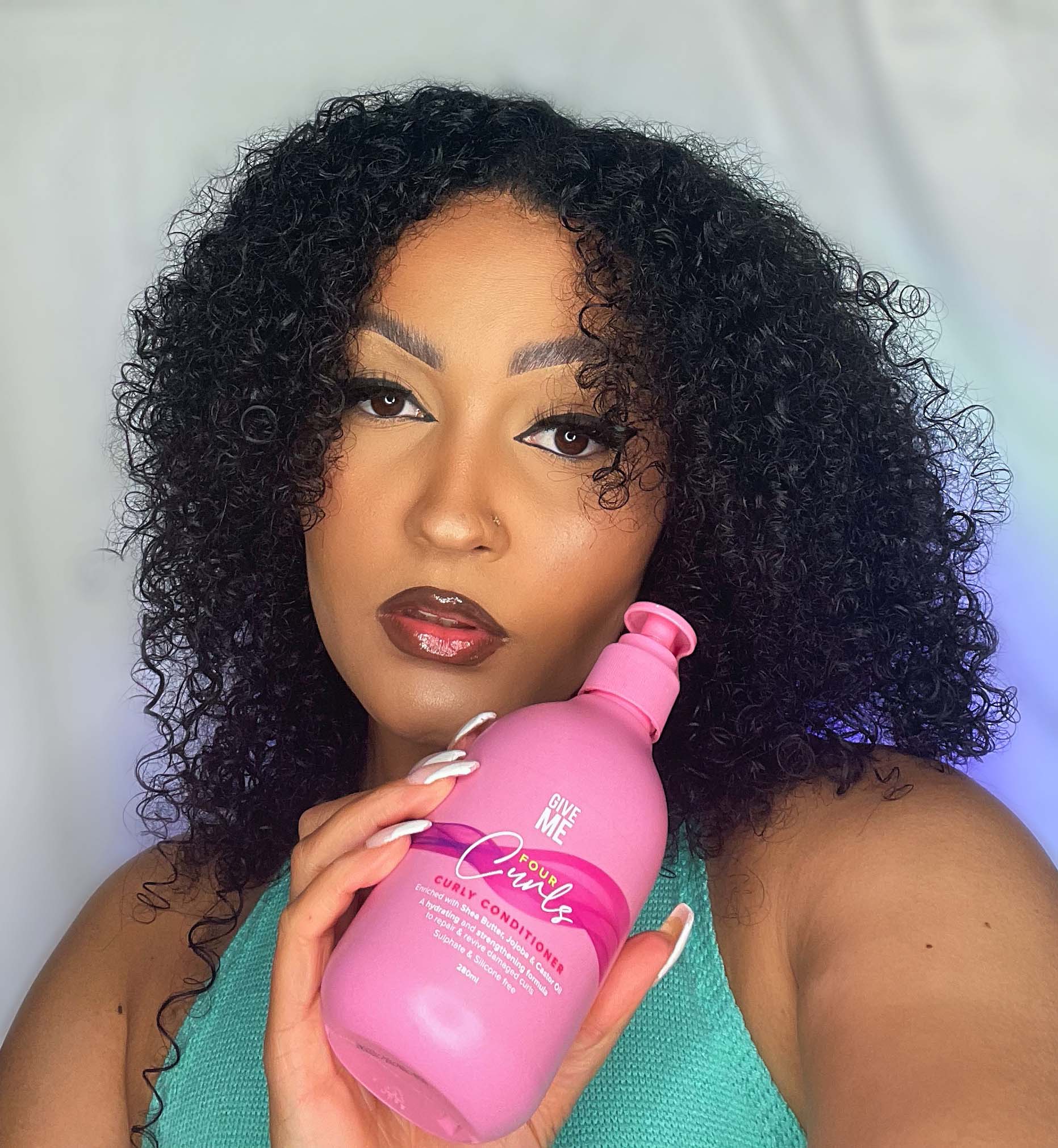 Four Curls Moisturising Shea Butter Conditioner review - Give Me Cosmetics