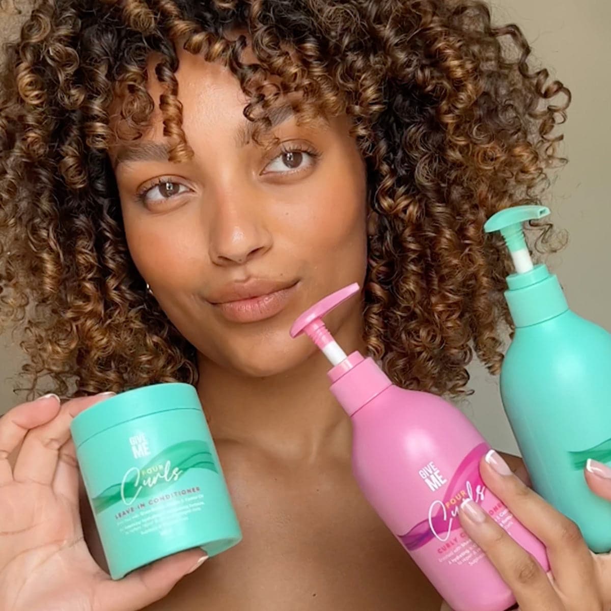 Four Curls Intense Hydration Bundle - Give Me Cosmetics