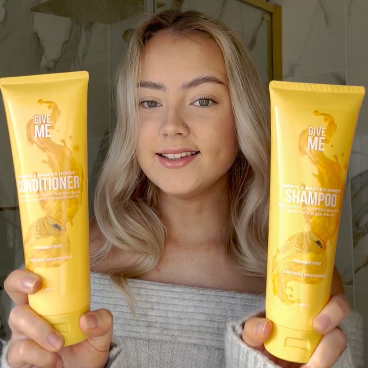 Papaya & Manuka Honey Shampoo and Conditioner Bundle (Worth £13.98)